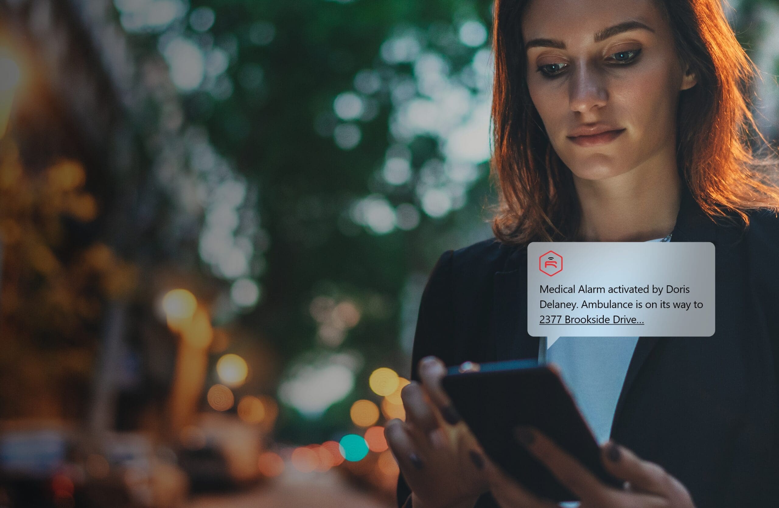 Woman using Rescu on her mobile phone